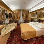 מלון Wagner 4*