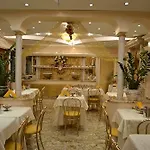 Wagner Hotel 4*